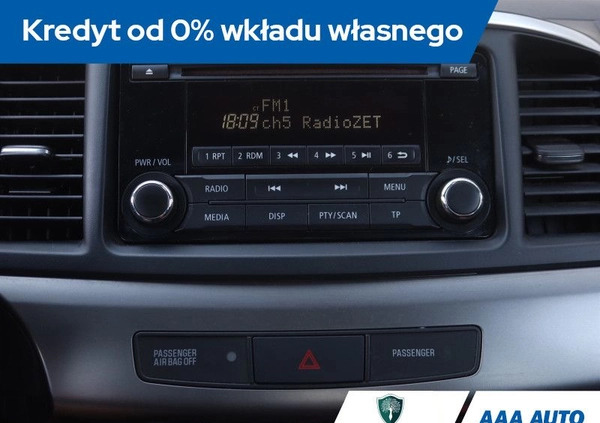 Mitsubishi Lancer cena 40000 przebieg: 68834, rok produkcji 2014 z Sędziszów małe 154